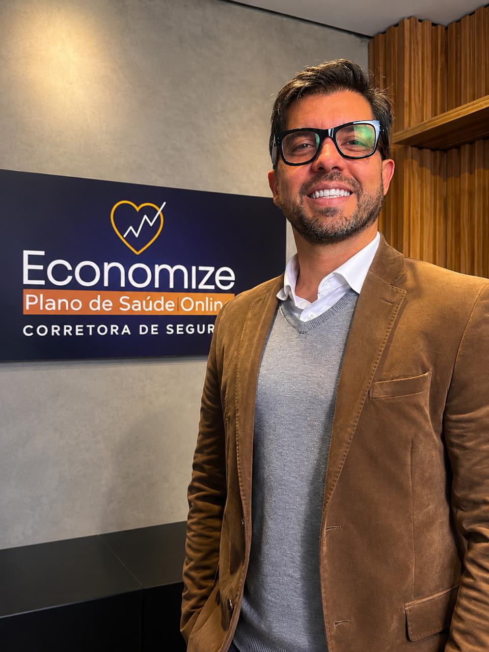Jeferson Reis — Consultor de Planos de Saúde